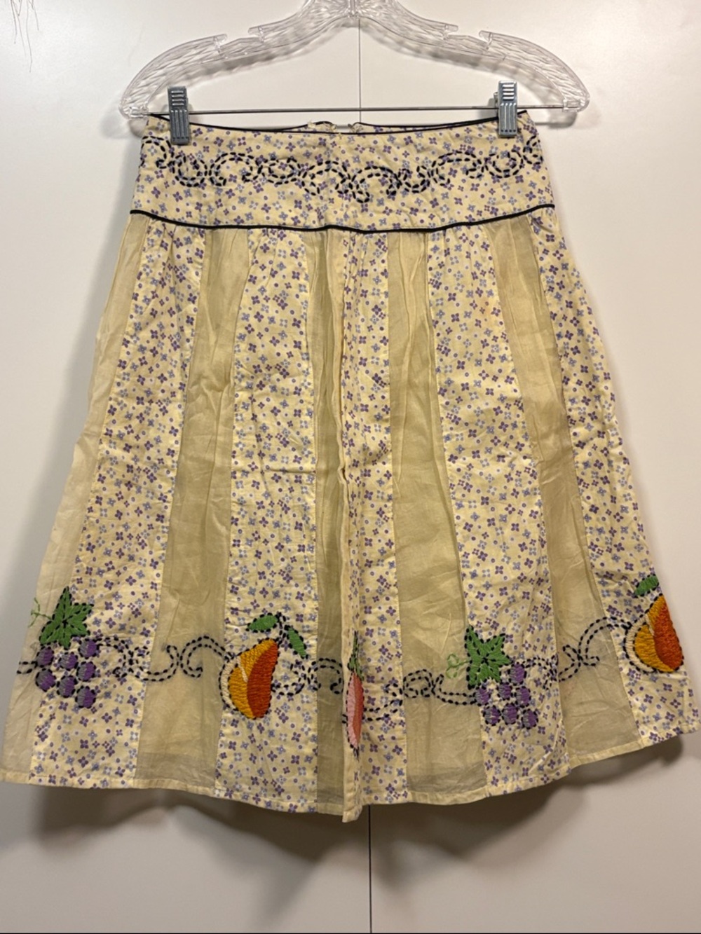 Vintage Persaman New York Yellow A-Line Cotton Skirt with Fruit Embroidery 2